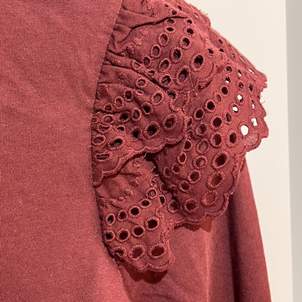 Joe's Jeans Burgundy Long Sleeve Top Eyelet Ruffle Shoulder‎ Womens - Picture 2 of 6